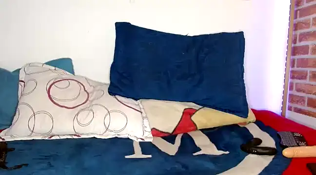 Snapshot of colinbrown chatting on 01.28.25 colinbrown online show from 01.28.25