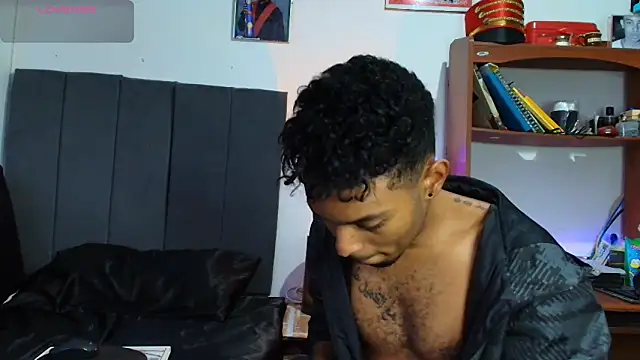 Snapshot of colinbrown chatting on 09.19.25 colinbrown online show from 09.19.25