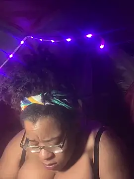 bustypothead online show from 12.24.24