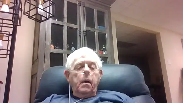 Snapshot of bootlegmanz chatting on 03.08.26 bootlegmanz online show from 03.08.26