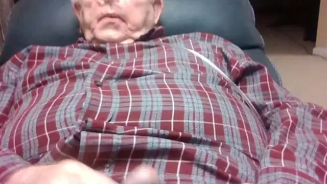 Snapshot of bootlegmanz chatting on 03.20.26 bootlegmanz online show from 03.20.26