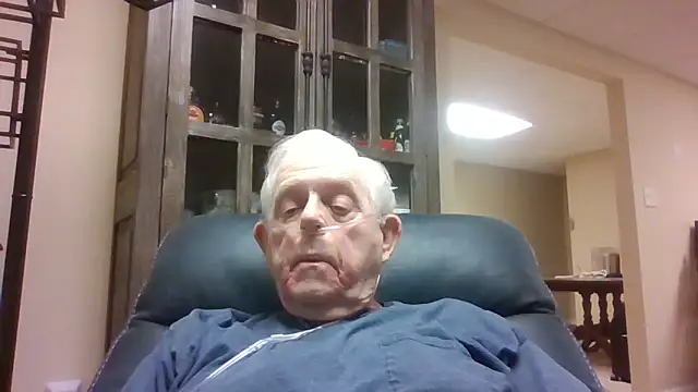 Snapshot of bootlegmanz chatting on 03.21.26 bootlegmanz online show from 03.21.26