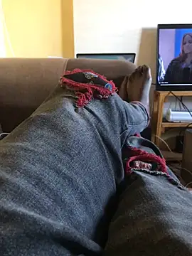 SmallGoodNutts online show from 09.27.25