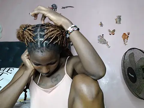 TrishaKalid online show from 03.17.25