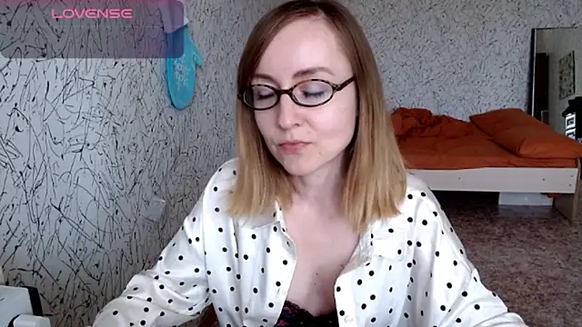 Snapshot of Athena_Richards chatting on 05.31.26 Athena Richards online show from 05.31.26