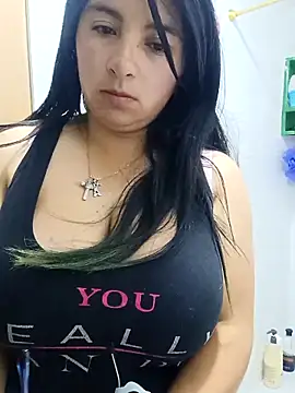  Angelinaandrade  online show from 10.31.25