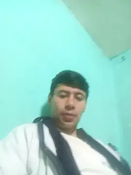 Snapshot of hotie7tvn chatting on 03.22.25 hotie7tvn online show from 03.22.25