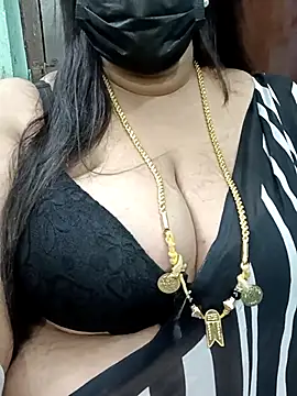 Snapshot of ashikaa_r chatting on 03.09.25 ashikaa r online show from 03.09.25