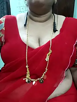 Snapshot of ashikaa_r chatting on 05.09.26 ashikaa r online show from 05.09.26