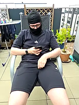HornyTeenBoy64 online show from 05.10.26