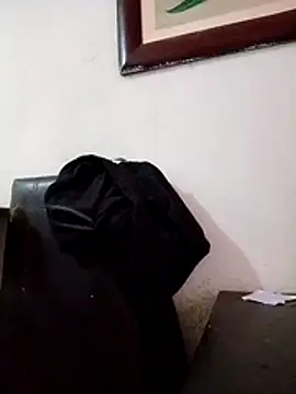 Snapshot of Alonsomadeira chatting on 03.24.26 Alonsomadeira online show from 03.24.26