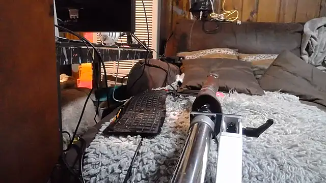 Snapshot of taboocanuck chatting on 02.27.26 taboocanuck online show from 02.27.26