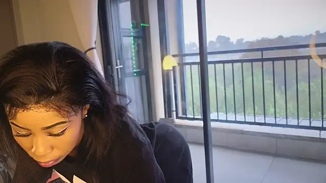 Snapshot of Dime-__ chatting on 04.24.26 Dime- online show from 04.24.26