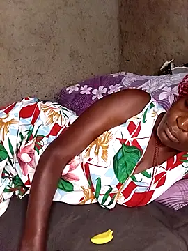 pretty prickle online show from 11.26.25