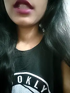 Hot Goldengirl online show from 03.10.25