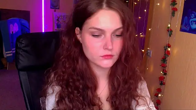 Snapshot of Jenna_Sativa chatting on 06.27.26 Jenna Sativa online show from 06.27.26