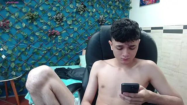 Waturox online show from 02.28.25