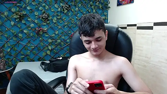 Waturox online show from 09.25.25