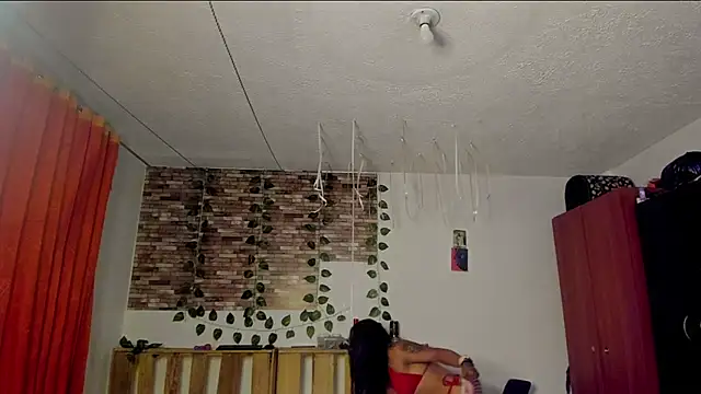 Snapshot of nicole_volkov chatting on 11.19.25 nicole volkov online show from 11.19.25