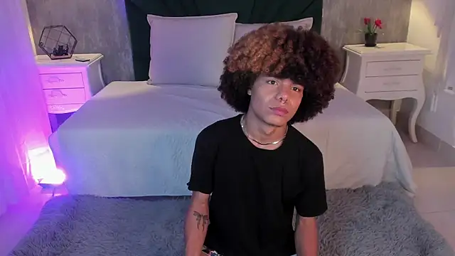 Alexiis Etereo online show from 03.31.26