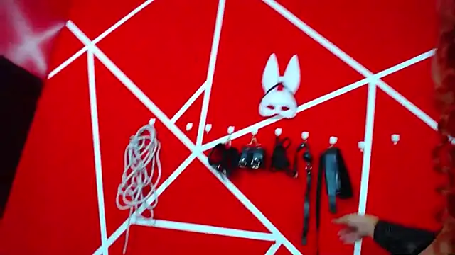 Snapshot of loly_bigbooty4u chatting on 11.02.25 loly bigbooty4u online show from 11.02.25