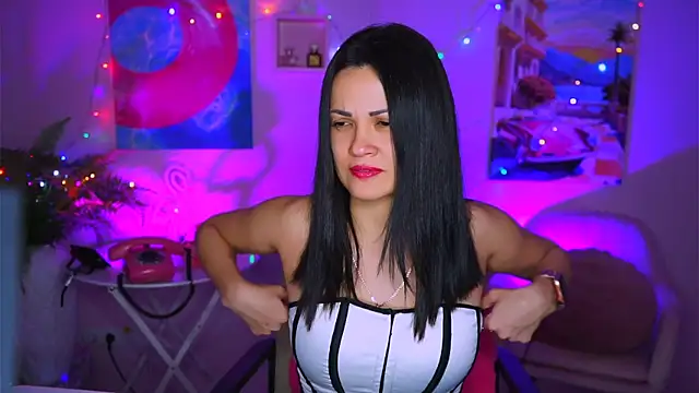 KarolinaRobinson online show from 12.26.24