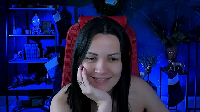 KarolinaRobinson online show from 12.27.24