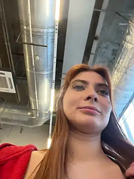 Snapshot of Accole chatting on 02.05.26 Accole online show from 02.05.26