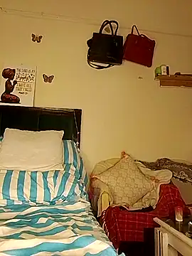 melaninebony1 online show from 11.04.25