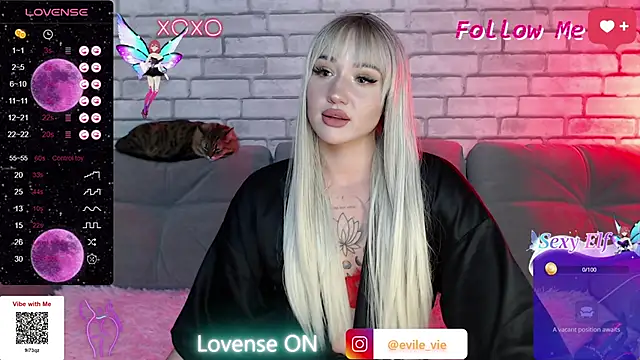 Snapshot of Eva_Evile chatting on 02.09.25 Eva Evile online show from 02.09.25