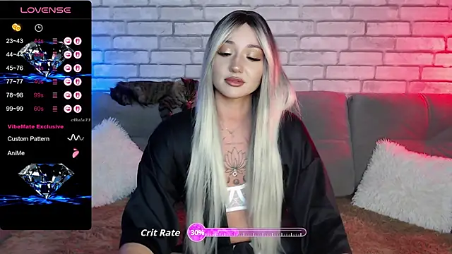 Snapshot of Eva_Evile chatting on 10.23.25 Eva Evile online show from 10.23.25
