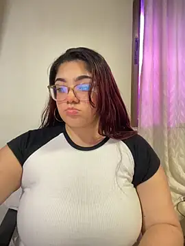KathyGonzalez online show from 09.29.25