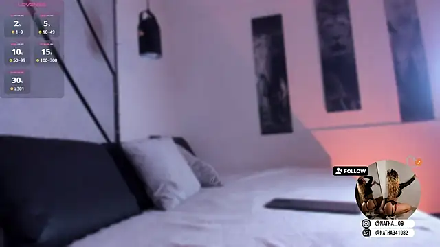 Natasha Smith09 online show from 01.12.25