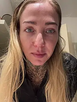 ElenaHaze online show from 12.16.24