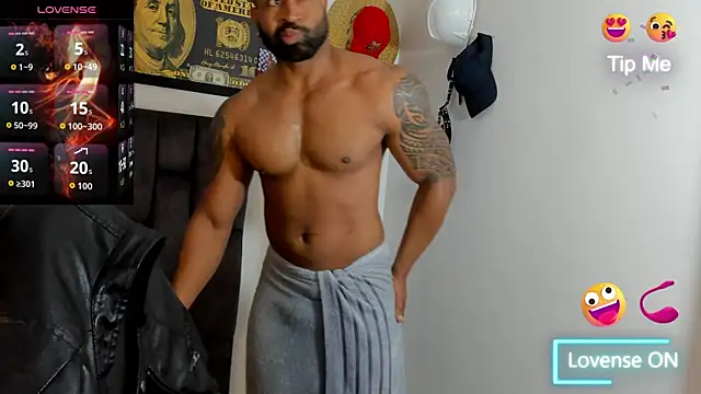 Snapshot of MattRodriguez9 chatting on 04.01.26 MattRodriguez9 online show from 04.01.26