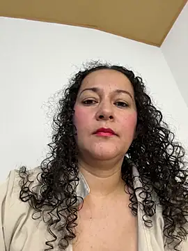 luisa curli online show from 01.16.26