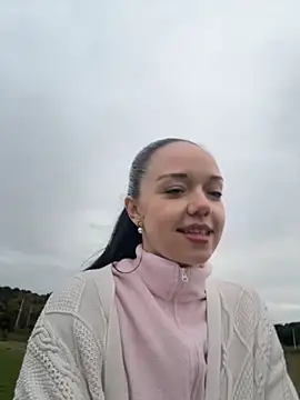 Vanesskaa online show from 10.10.25