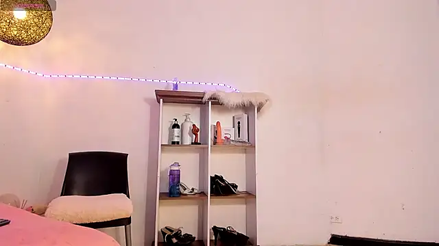 rose scottt online show from 01.21.25