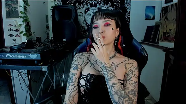 Demongirl6666 online show from 02.16.25