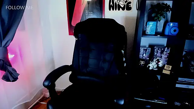 Snapshot of Demongirl6666 chatting on 03.04.26 Demongirl6666 online show from 03.04.26