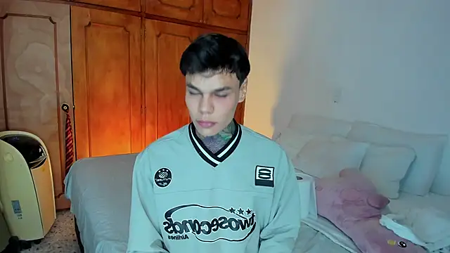 Jordyrodriiguez online show from 12.19.24