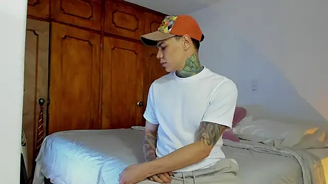 Jordyrodriiguez online show from 12.22.24