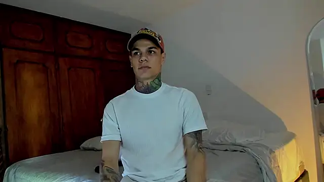 Jordyrodriiguez online show from 12.23.24