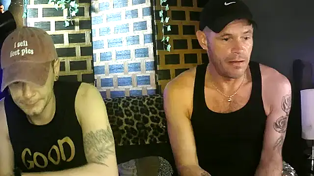 Snapshot of FrankieKentucky chatting on 05.16.26 FrankieKentucky online show from 05.16.26