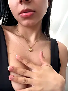 Liissa cute  online show from 11.19.25