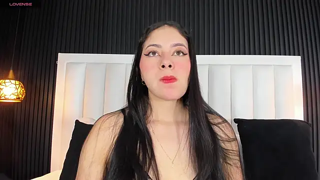 Snapshot of afrodytasky_ chatting on 11.25.25 afrodytasky online show from 11.25.25