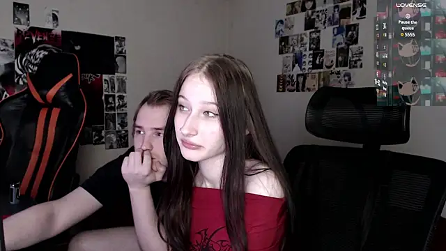 Snapshot of camcoupbang chatting on 12.22.24 camcoupbang online show from 12.22.24