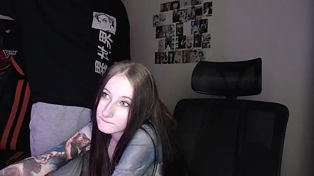 Snapshot of camcoupbang chatting on 01.10.25 camcoupbang online show from 01.10.25