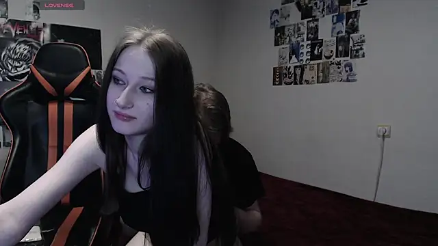 Snapshot of camcoupbang chatting on 02.02.25 camcoupbang online show from 02.02.25