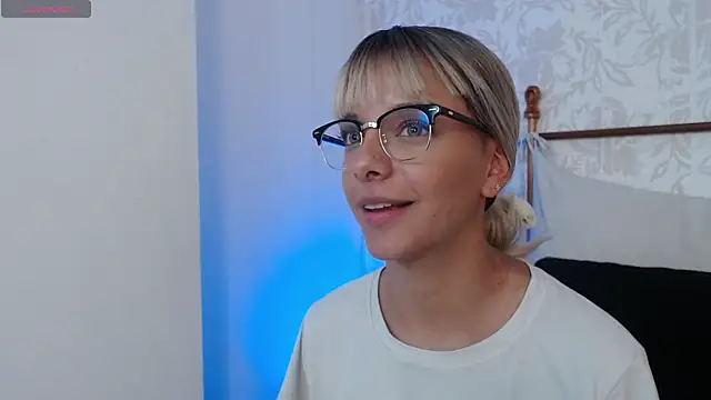 peyton golden1 online show from 11.23.25